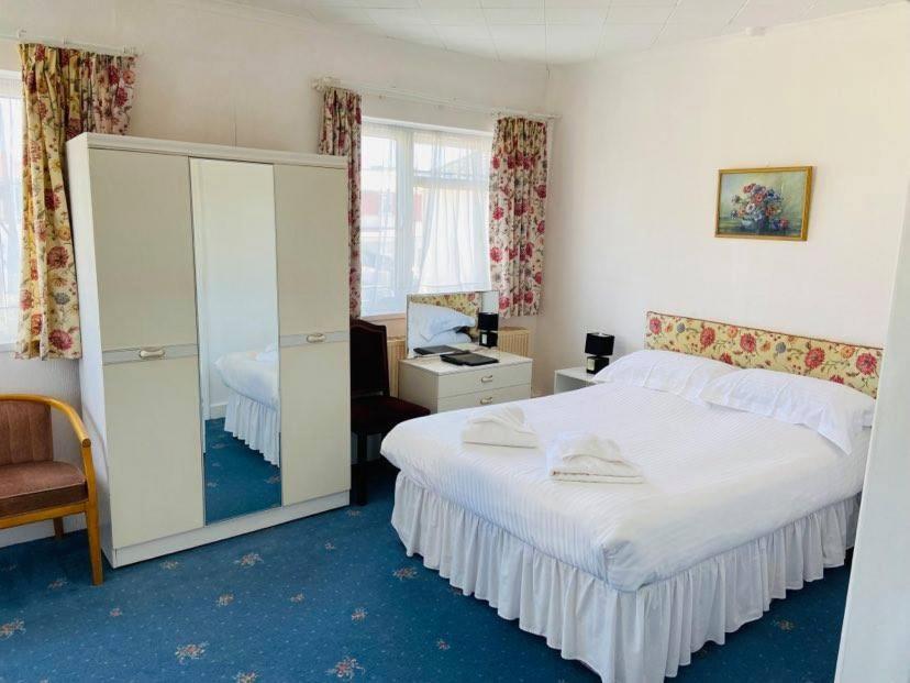 Seawold Guest House Saint Brélade Esterno foto